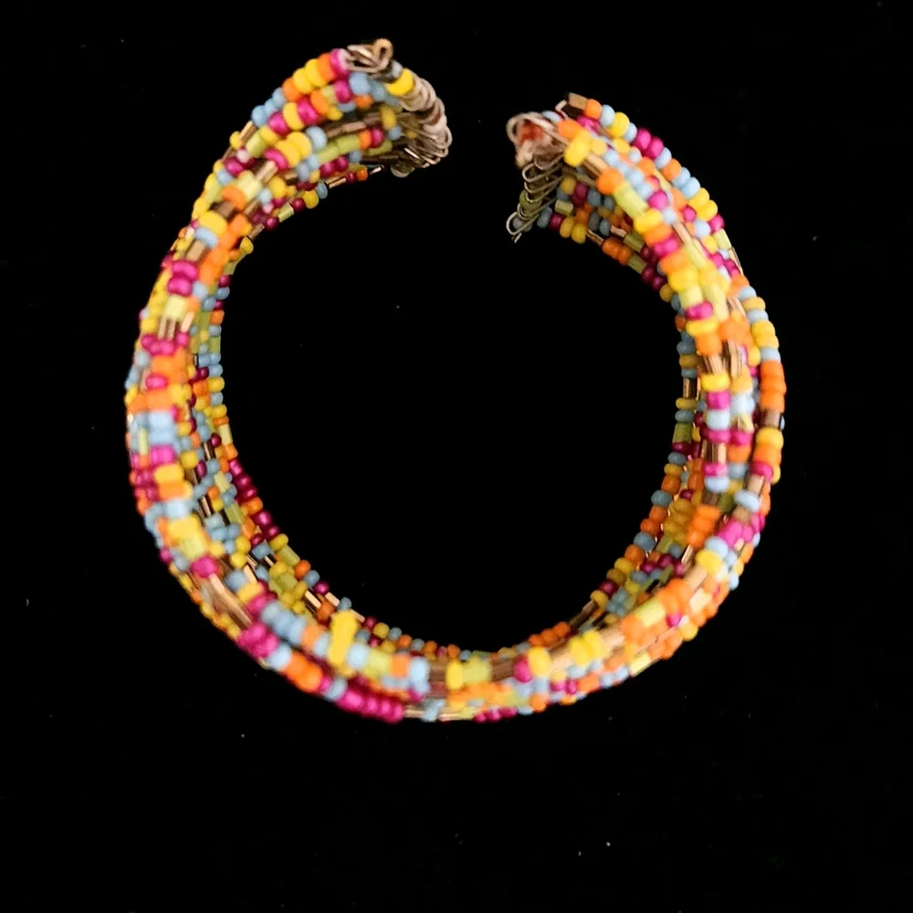 Multicolor Sead Bead and Wire Cuff Bracelet